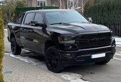 351 Пикап Dodge Ram Sport 1500 с водителем почасово 8LYp