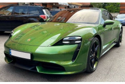 400 Porsche Taycan Turbo 671 hp AWD без водителя wvkK