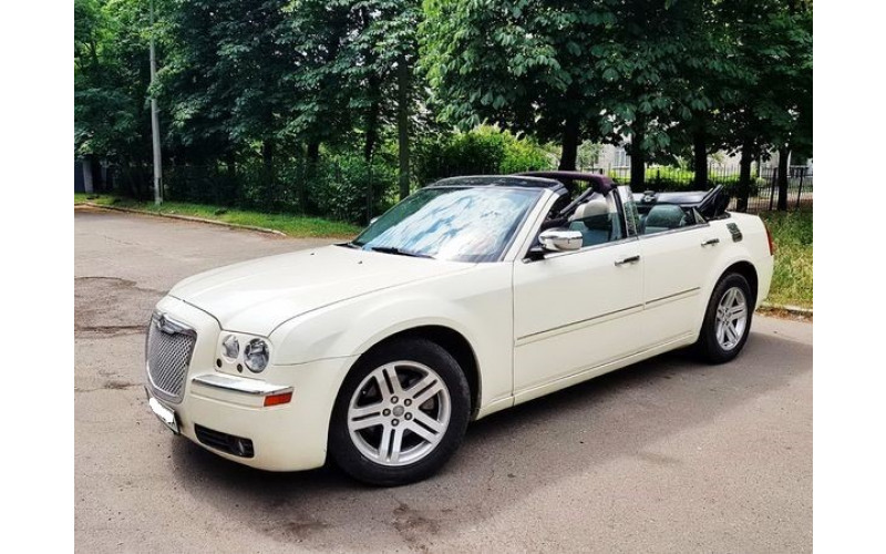 Chrysler 300C Rolls-Royce style лимузин