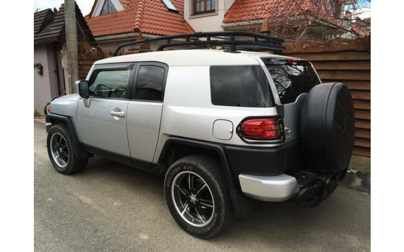 093 Внедорожник Toyota FJ Cruizer на свадьбу съемки vazY