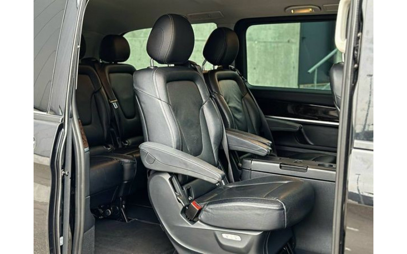 309 Микроавтобус Mercedes V класс без водителя QL6Y