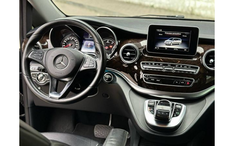 309 Микроавтобус Mercedes V класс заказать c водителем 8Lab