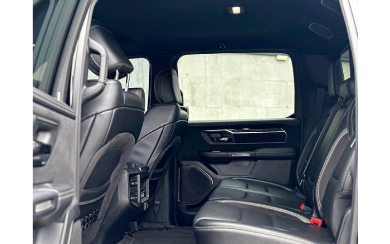 355 Пикап Dodge Ram 1500 TRX Mammoth 900 без водителя 0mYq