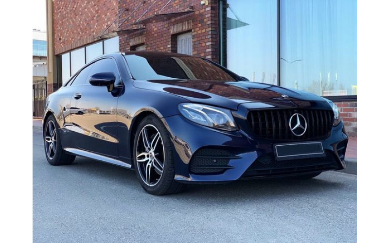 059 Авто без водителя Mercedes Е Coupe W238 cиний eOBr