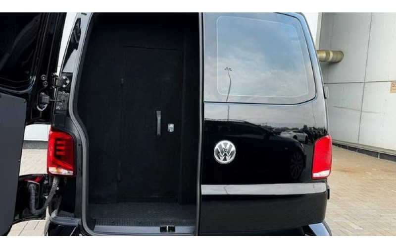 380 Микроавтобус с водителем Volkswagen Multivan B6 бронированный 5Mbk