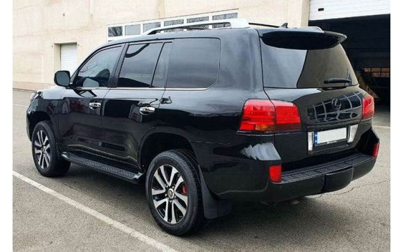 384 Бронированный джип Lexus LX 570 B6 черный с водителем 1NbQ
